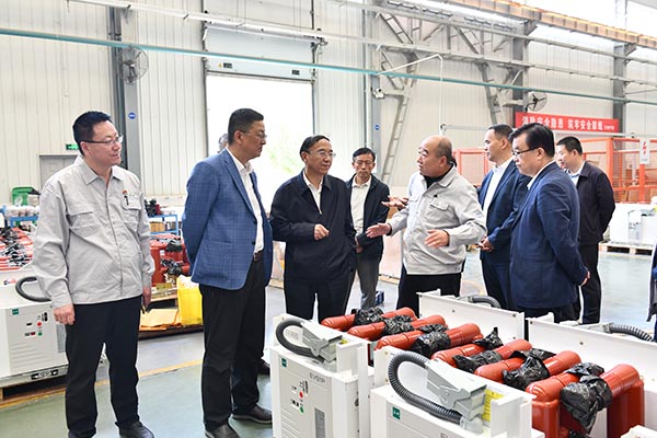 甘肅省副省長李沛興來集團公司調(diào)研企業(yè)工業(yè)經(jīng)濟運行情況